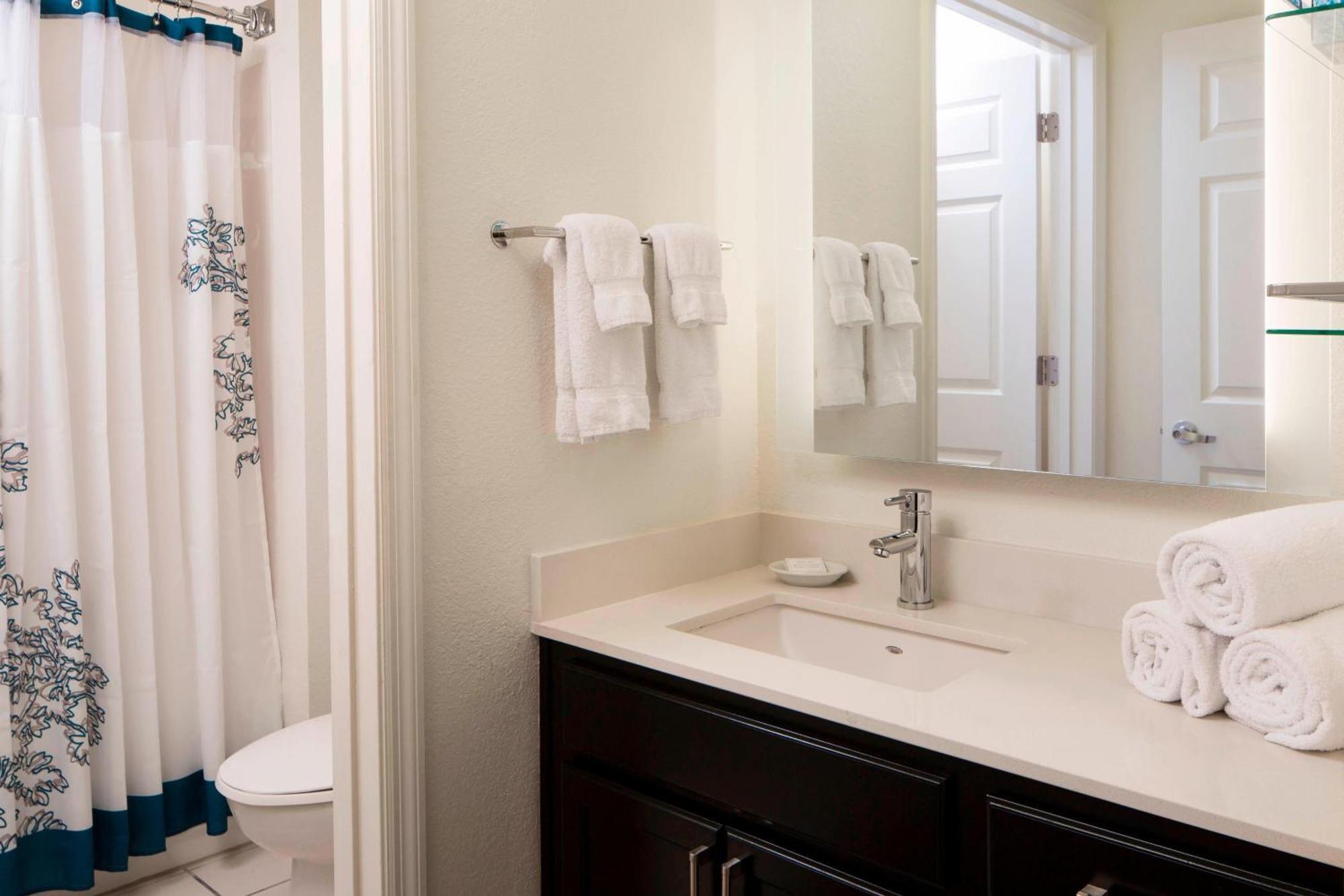 Residence Inn By Marriott Orlando At Seaworld Williamsburg Екстериор снимка